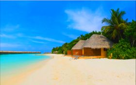 Schönes Foto von ein Strand mit erhöhter Sättigung